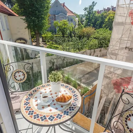 сlose-central - Center - Cozy -kollataja Apartment